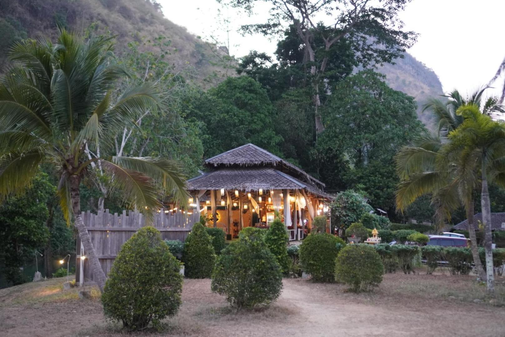 Ban Pha Saeng Lang Chiewlan Camp And Resort מראה חיצוני תמונה