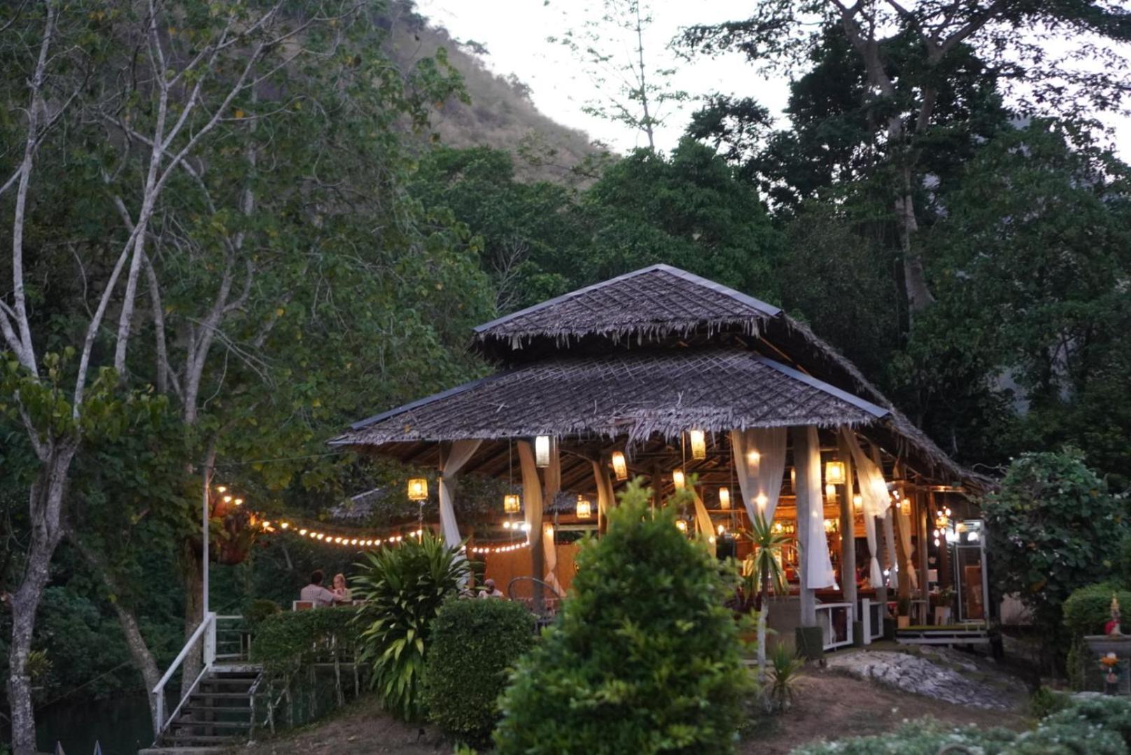 Ban Pha Saeng Lang Chiewlan Camp And Resort מראה חיצוני תמונה