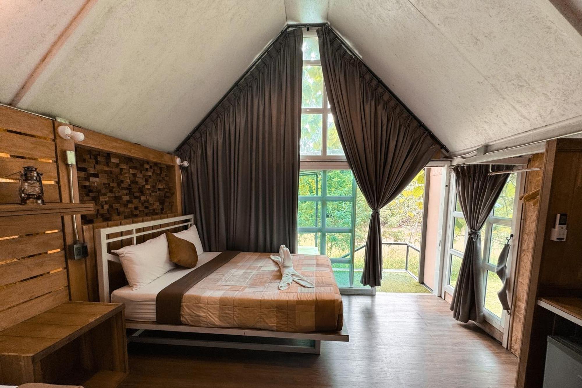 Ban Pha Saeng Lang Chiewlan Camp And Resort מראה חיצוני תמונה