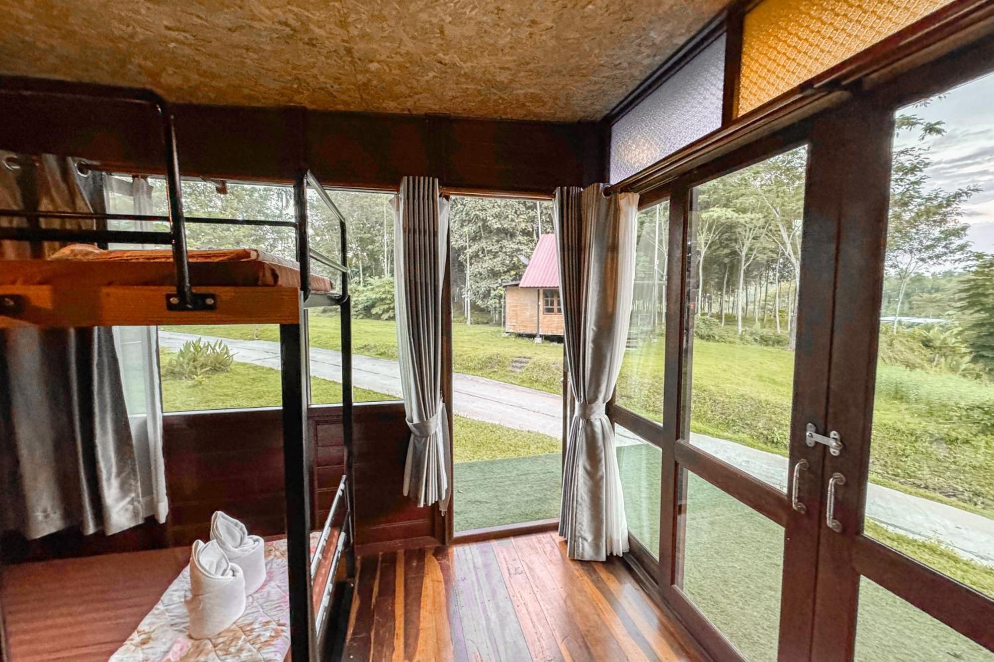 Ban Pha Saeng Lang Chiewlan Camp And Resort מראה חיצוני תמונה