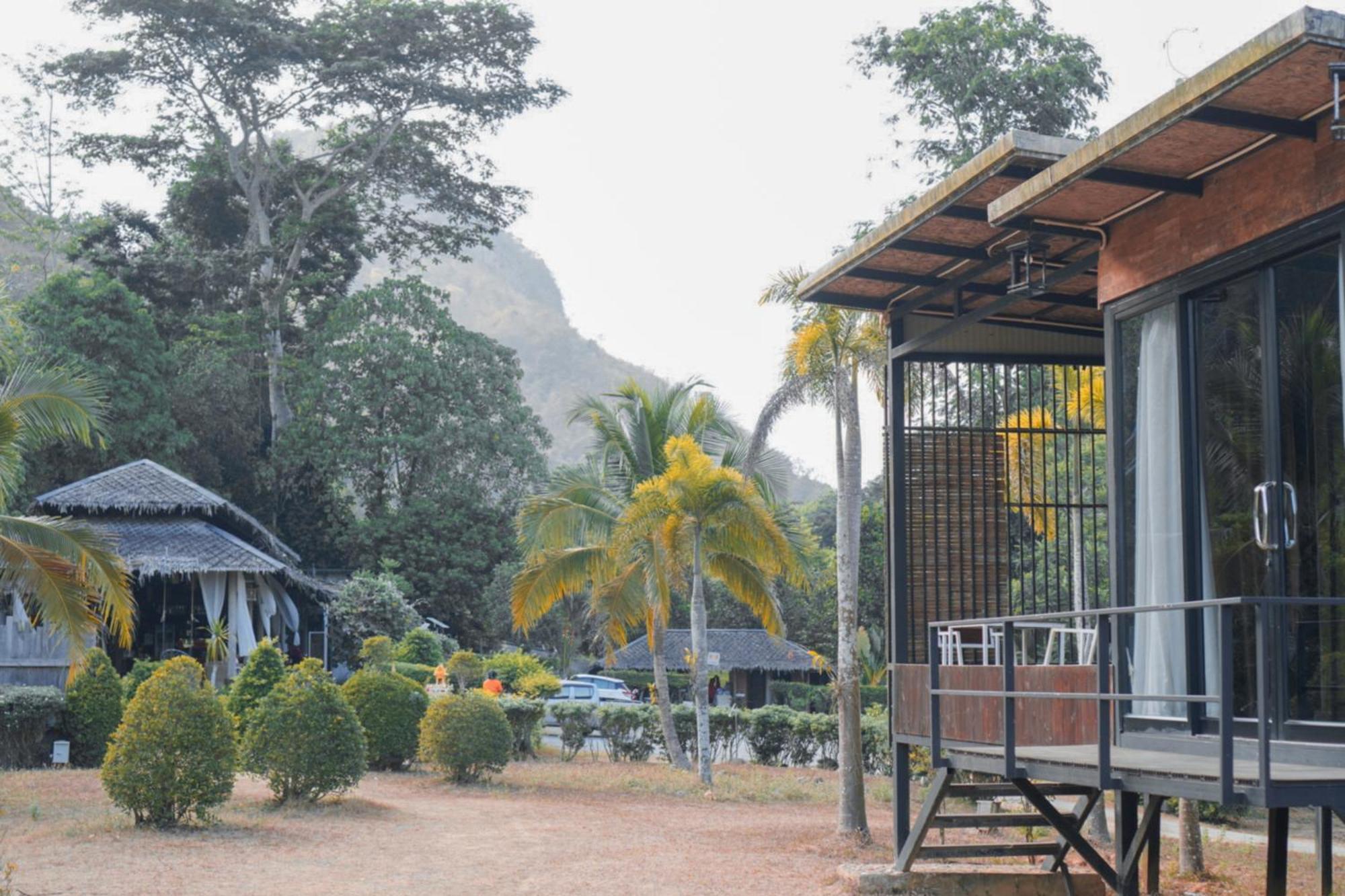 Ban Pha Saeng Lang Chiewlan Camp And Resort מראה חיצוני תמונה